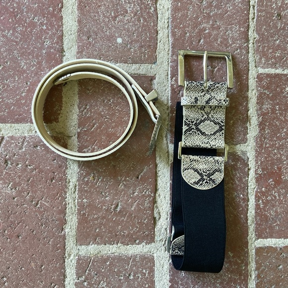 Bundle of 2 Belts/Macy’s Black Faux Snakeskin/ Target White Western - Picture 6 of 13